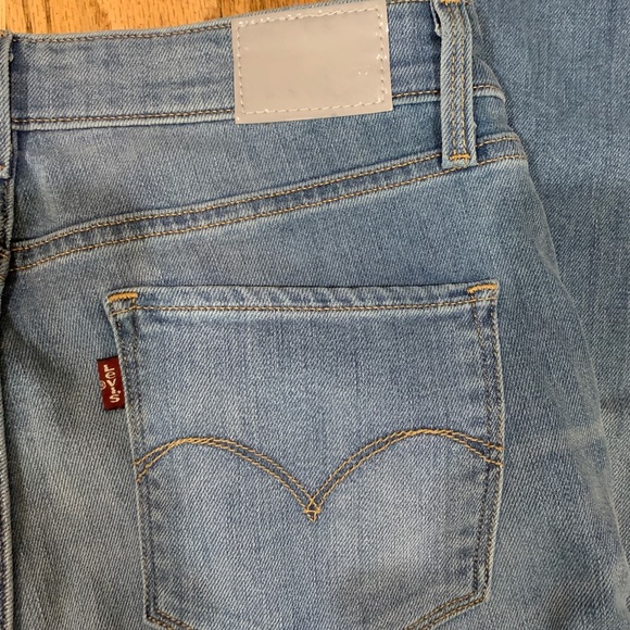 ❤️ LEVI HIGH RISE SKINNY RARE WHITE LABEL JEANS - Picture 4 of 6